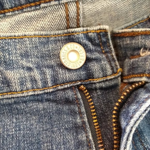 Women's Levi Strauss Straight Leg Jeans, Sz. 14 M - Picture 4 of 4